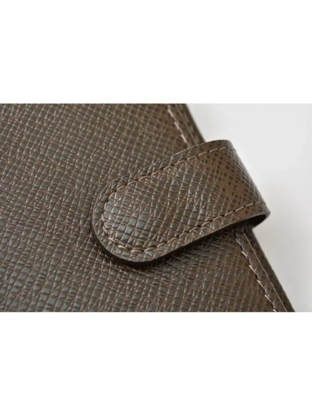 Louis Vuitton 260410w68 brand